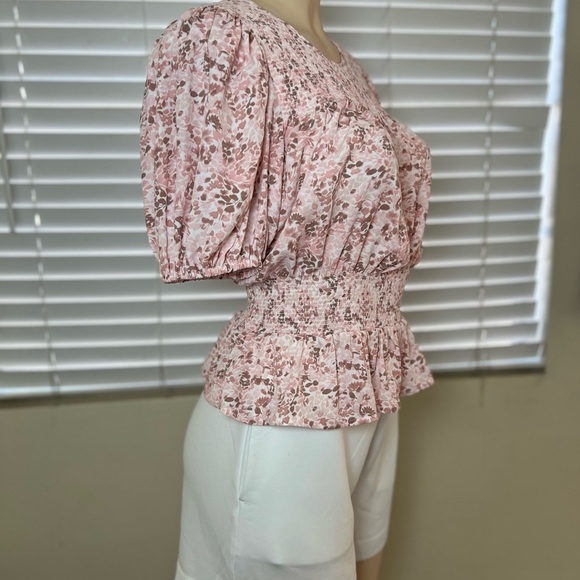 Express Pink Floral Smocked Blouse - Picture 3 of 5